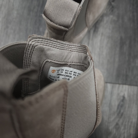Timberland Carnaby Cool Mid Chelsea Boot Beige Size 7.5 Excellant Condition - Picture 6 of 9